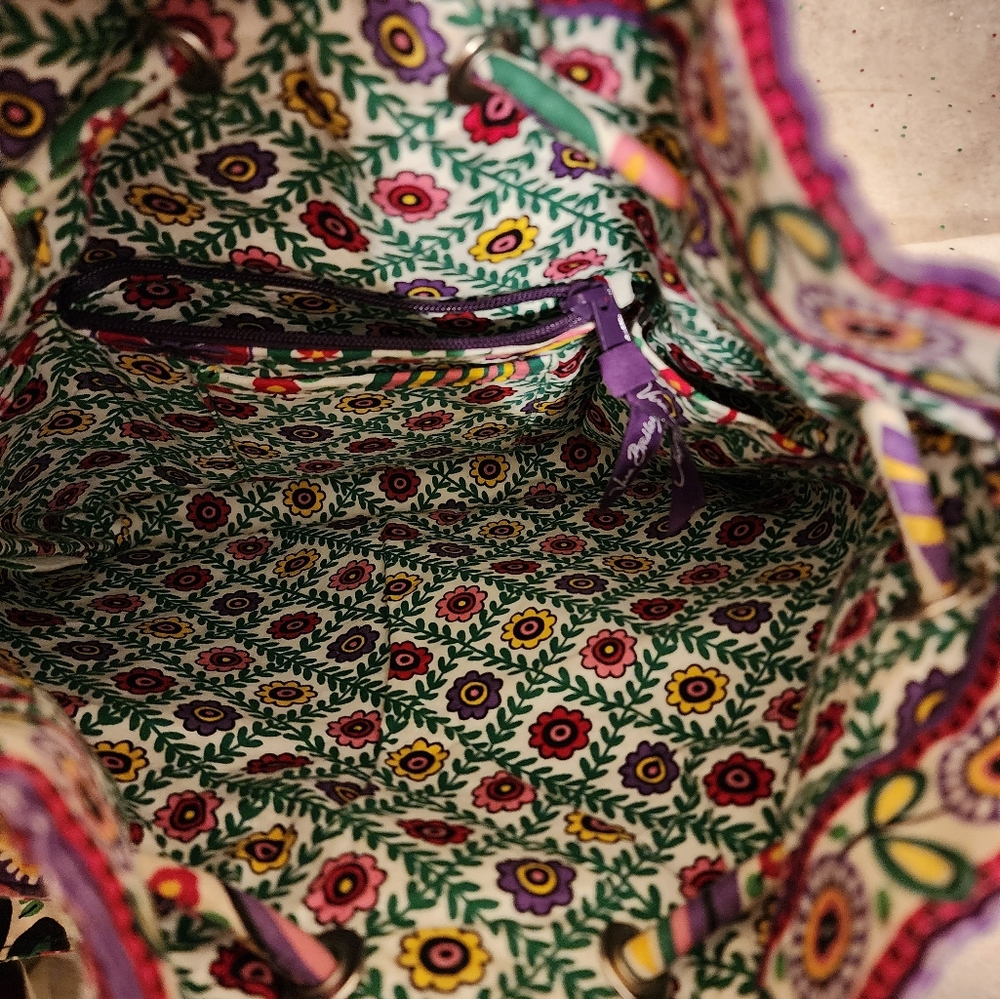 Vera Viva Le Vera bucket crossbody shoulder bag - Picture 8 of 8